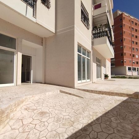 Hergi Apartament Влёра Экстерьер фото