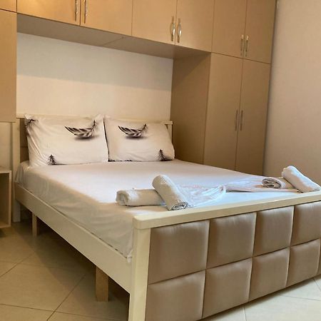 Hergi Apartament Влёра Экстерьер фото