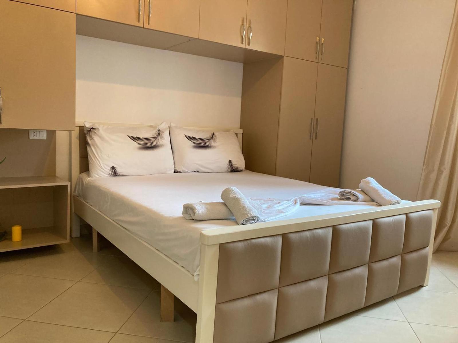 Hergi Apartament Влёра Экстерьер фото